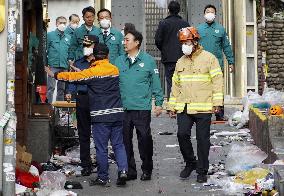 Over 150 killed in stampede in Seoul