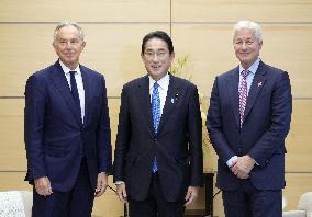 Japan PM Kishida meets ex-British PM Blair