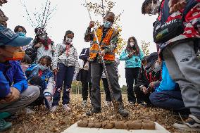 CHINA-BEIJING-LIULIHE RELIC SITE-ARCHAEOLOGICAL TOUR (CN)