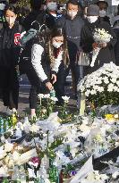 Mourning after deadly Halloween crush in Seoul