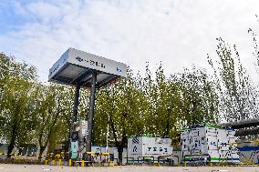 Xinhua Headlines: China's hydrogen energy sector advances amid green transformation