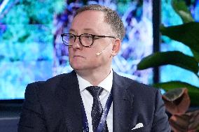 LATVIA-RIGA-CONFERENCE-MILD RECESSION FOR EUROZONE