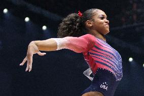 (SP)BRITAIN-LIVERPOOL-ARTISTIC GYMNASTICS-WORLD CHAMPIONSHIPS-WOMEN'S ALL-AROUND FINAL