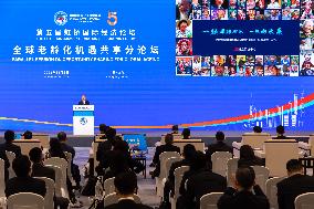 (CIIE) CHINA-SHANGHAI-HONGQIAO-FORUM-PARALLEL SESSION (CN)