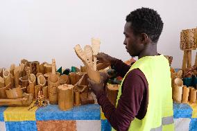 UGANDA-KAMPALA-BAMBOO ASSOCIATION