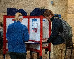 U.S.-VIRGINIA-MIDTERM ELECTIONS