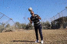 MIDEAST-GAZA-FOOTBALL STADIUM-REBUILDING