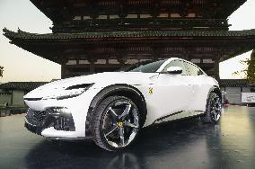 Ferrari unveils 1st 4-door car in Japan