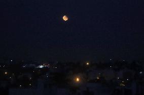 INDIA-BANGALORE-LUNAR ECLIPSE