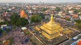 LAOS-VIENTIANE-THAT LUANG FESTIVAL