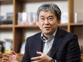 Novelist Jin Mayama