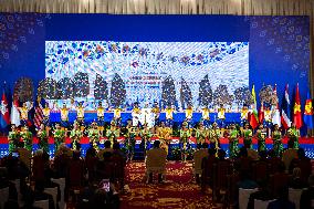 CAMBODIA-PHNOM PENH-ASEAN-SUMMITS-OPENING
