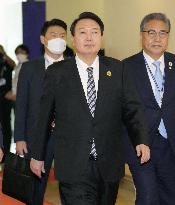 Japan-South Korea summit in Cambodia