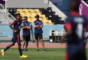 (SP)QATAR-DOHA-FIFA WORLD CUP-REFEREES-PRACTICE SESSION
