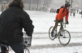 Viikonloppuna etelään luvassa jopa kymmenen senttiä lunta