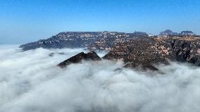 CHINA-HEBEI-TAIHANG MOUNTAINS-SCENERY-CLOUDS (CN)