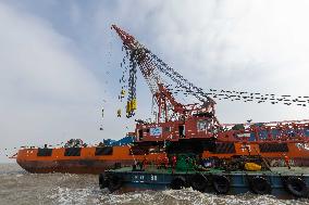 CHINA-SHANGHAI-ANCIENT SHIPWRECK-SALVAGE  (CN)