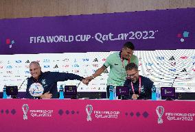 (SP)QATAR-DOHA-FOOTBALL-FIFA WORLD CUP-GROUP G-BRAZIL-PRESS CONFERENCE