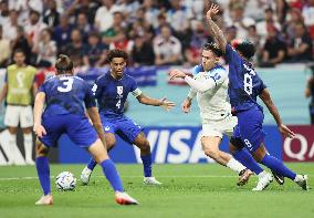 (SP)QATAR-AL KHOR-2022 WORLD CUP-GROUP B-ENG VS USA