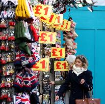 BRITAIN-LONDON-BLACK FRIDAY-SALES