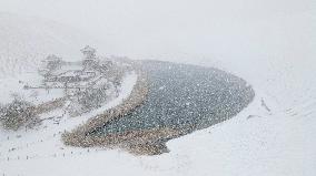 #CHINA-GANSU-DUNHUANG-SNOWFALL (CN)