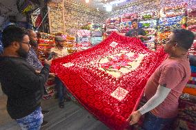 BANGLADESH-DHAKA-MARKET-CHINESE BLANKET