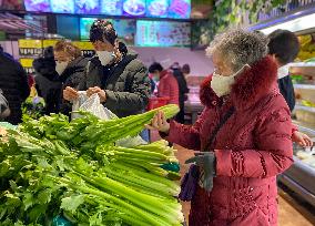 CHINA-XINJIANG-URUMQI-COVID-19-PUBLIC TRANSPORT-ESSENTIAL BUSINESSES-RESUMPTION (CN)