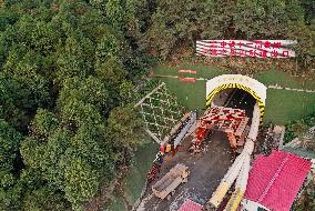 CHINA-CHONGQING-HIGH-SPEED RAILWAY-CONSTRUCTION (CN)