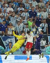 (SP)QATAR-DOHA-2022 WORLD CUP-GROUP C-POL VS ARG