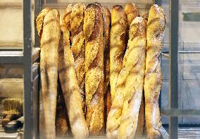 FRANCE-PARIS-BAGUETTE