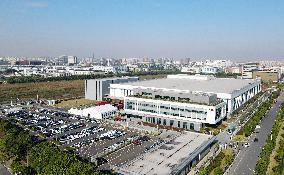 Xinhua Headlines: ABB's largest robotics factory starts operations in Shanghai