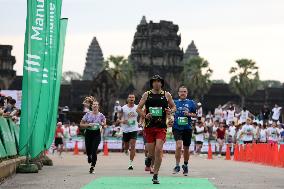 (SP)CAMBODIA-SIEM REAP-HALF MARATHON