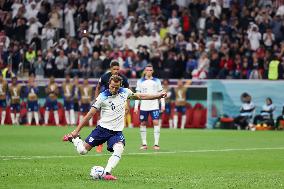 (SP)QATAR-AL KHOR-2022 WORLD CUP-QUARTERFINAL-ENG VS FRA