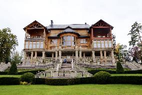 Ex-Ukrainian President Yanukovych's former home