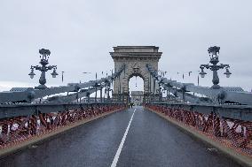 HUNGARY-BUDAPEST-CHAIN BRIDGE-REOPEN