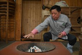 CHINA-FUJIAN-FUZHOU-JASMINE TEA-SCENTING PROCESS (CN)