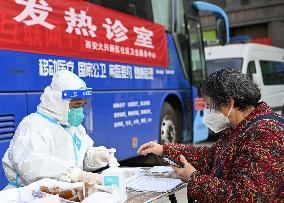 CHINA-FEVER CLINICS (CN)