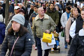 BRITAIN-LONDON-BOXING DAY SALES