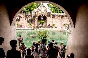 INDONESIA-YOGYAKARTA-TOURISM-HOLIDAY