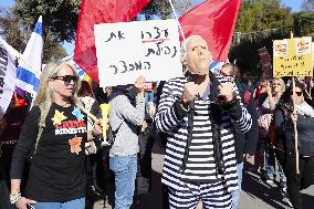 Rally against Netanyahu's return to power