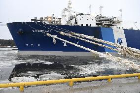ENERGY - FINLAND - LNG SHIP FSRU EXEMPLAR