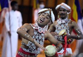 SRI LANKA-KELANIYA-PERAHERA FESTIVAL-CELEBRATION