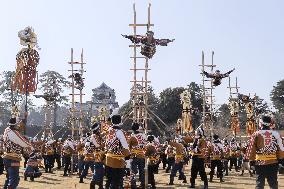 Firefighters' New Year acrobatics event in Japan