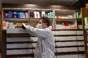 GREECE-ATHENS-MEDICINE-SHORTAGES