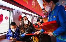 CHINA-FUXING BULLET TRAIN-XIAONIAN FESTIVAL (CN)