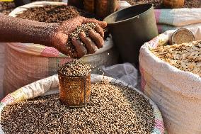 CAMEROON-YAOUNDE-WHITE PEPPER