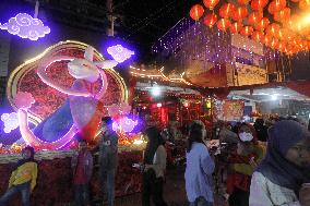 INDONESIA-SURAKARTA-CHINESE LUNAR NEW YEAR-LANTERN DECORATION