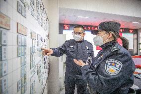 CHINA-CHONGQING-RAILWAY-FEMALE POLICE OFFICERS (CN)