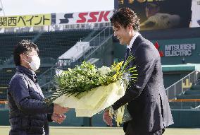 Athletics pitcher Fujinami meets press at Koshien Stadium