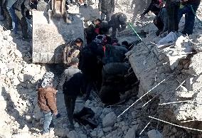 SYRIA-ALEPPO-COLLAPSED BUILDING